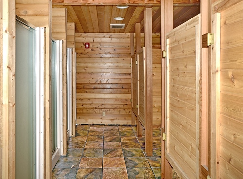 mainhousebath