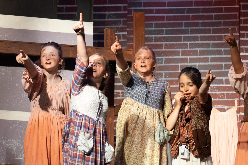 Annie show performance led by Long Lake Camp for the Arts campers