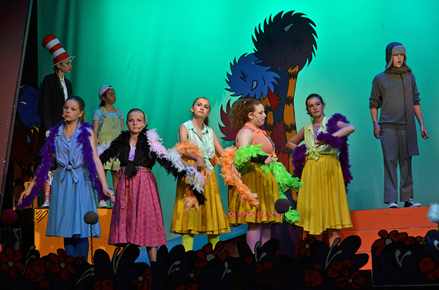 kids-costumes – Long Lake Camp For The Arts Teenagers in costumes