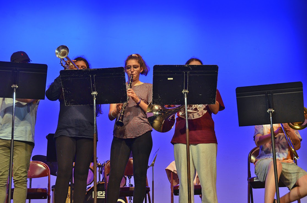 kids-musical-instruments – Long Lake Camp For The Arts Teenagers playing various musical instruments