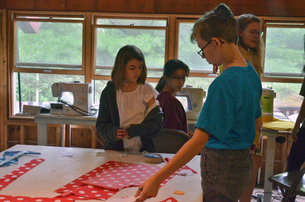 Picture89 – Long Lake Camp For The Arts A group of children during art activity